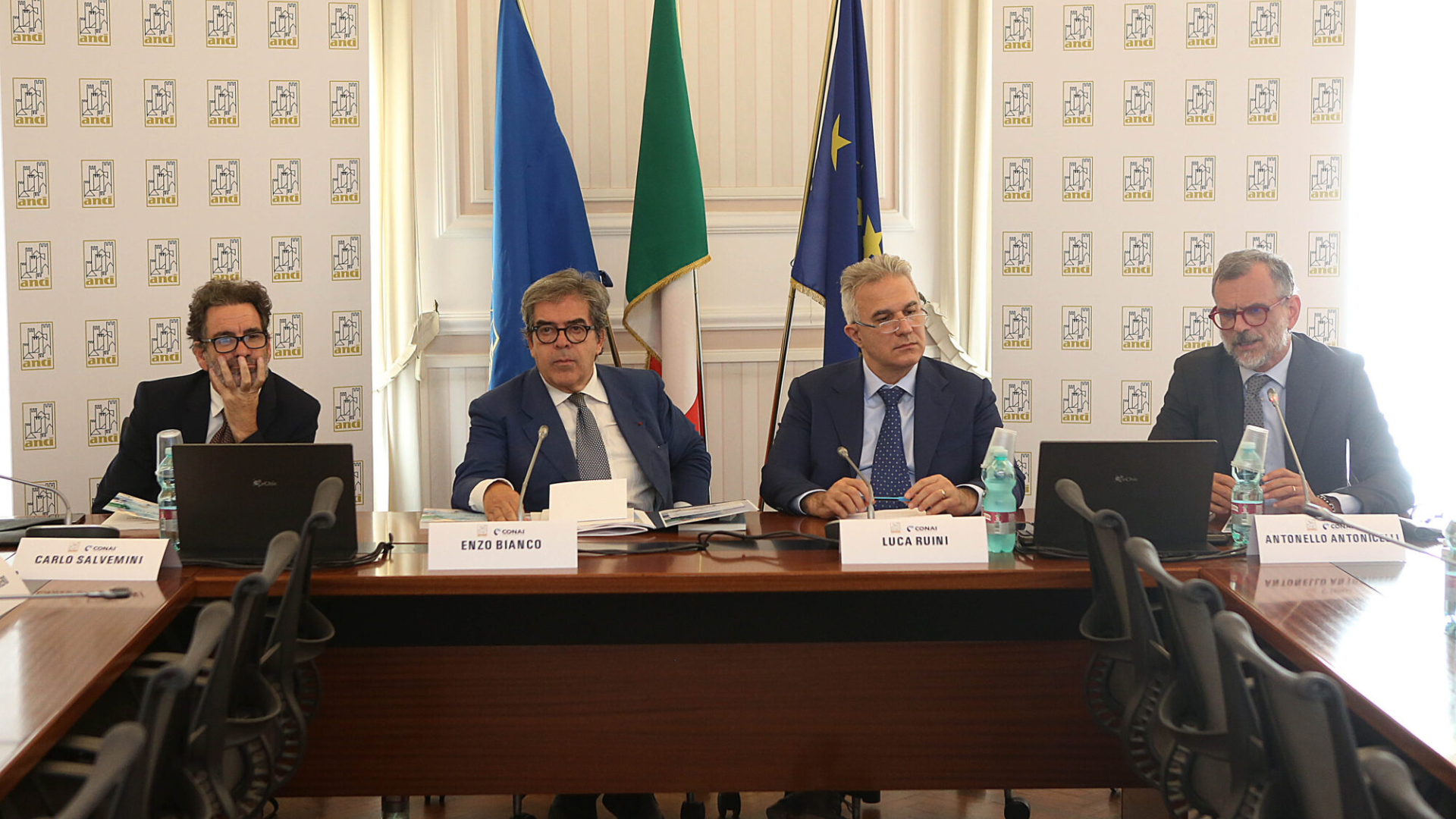 Progetto senza titolo(2)-Oct-06-2022-10-53-27-55-AM